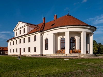 home_03.jpg